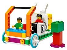 Charger l&#39;image dans la vue Galerie, LEGO® Education SPIKE™ Essential set (op bestellng)
